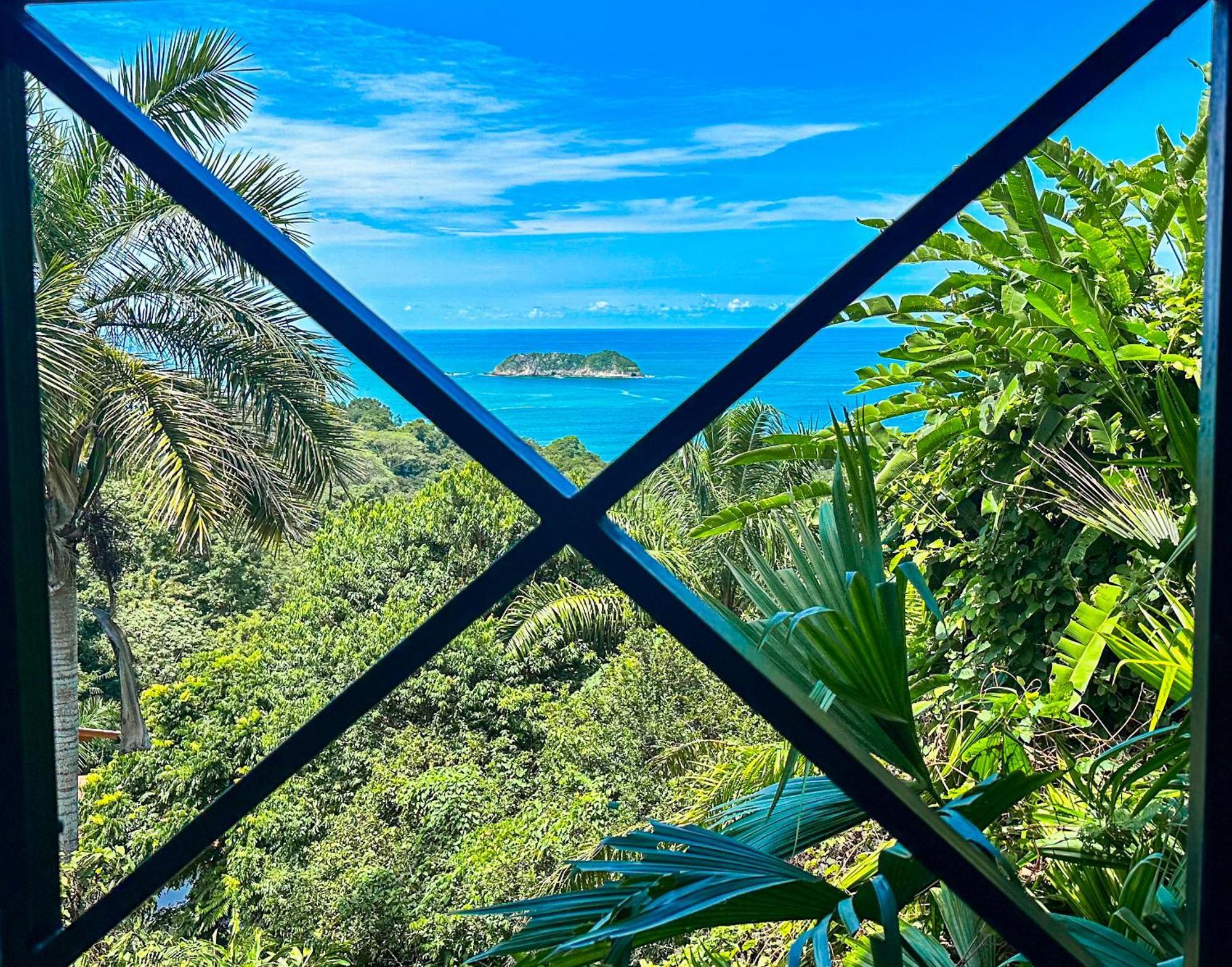 Villa Roca Boutique Resort & Suites - Adult Only Manuel Antonio Exterior photo